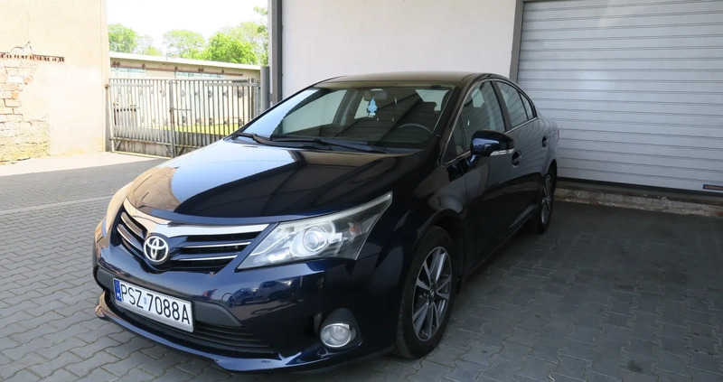 Toyota Avensis cena 36700 przebieg: 153000, rok produkcji 2012 z Skierniewice małe 301